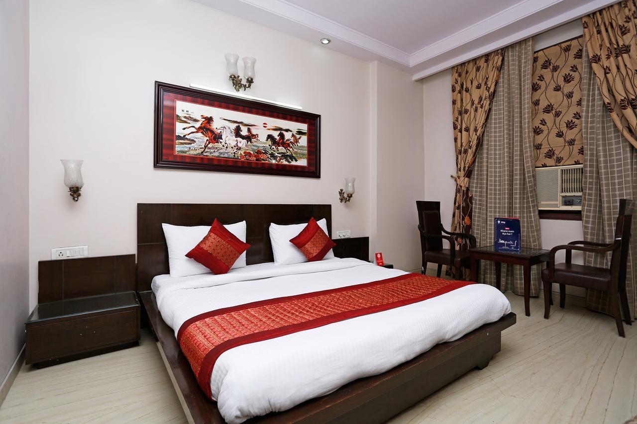 Oyo 5401 Hotel Mid Town Нью-Дели Экстерьер фото
